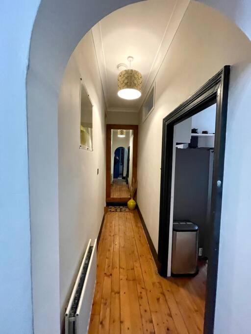 Traditional Apt Close To City Centre & Hampden غلاسغو المظهر الخارجي الصورة